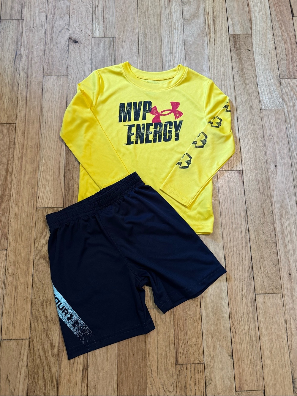 Under Armour shirt and shorts